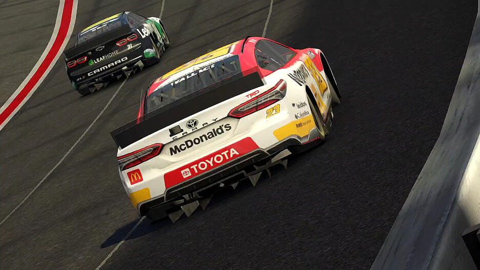 NASCAR Rivals - Nintendo Switch - Image 3